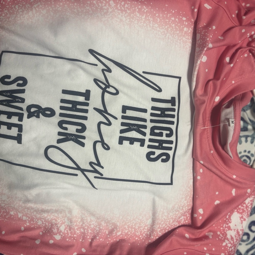 Women's Pink Graphic Tee - Thighs Like Honey